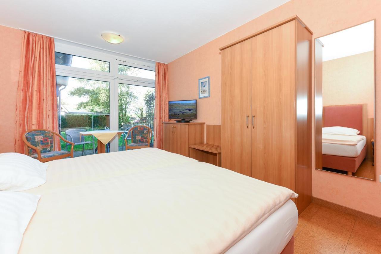 Hotel-Pension Altes Siel Bensersiel Extérieur photo