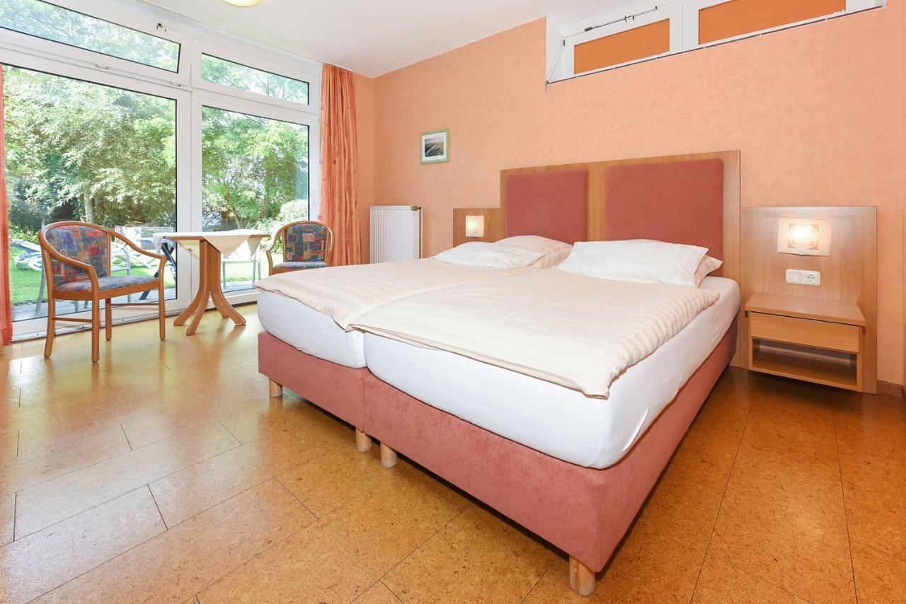 Hotel-Pension Altes Siel Bensersiel Extérieur photo