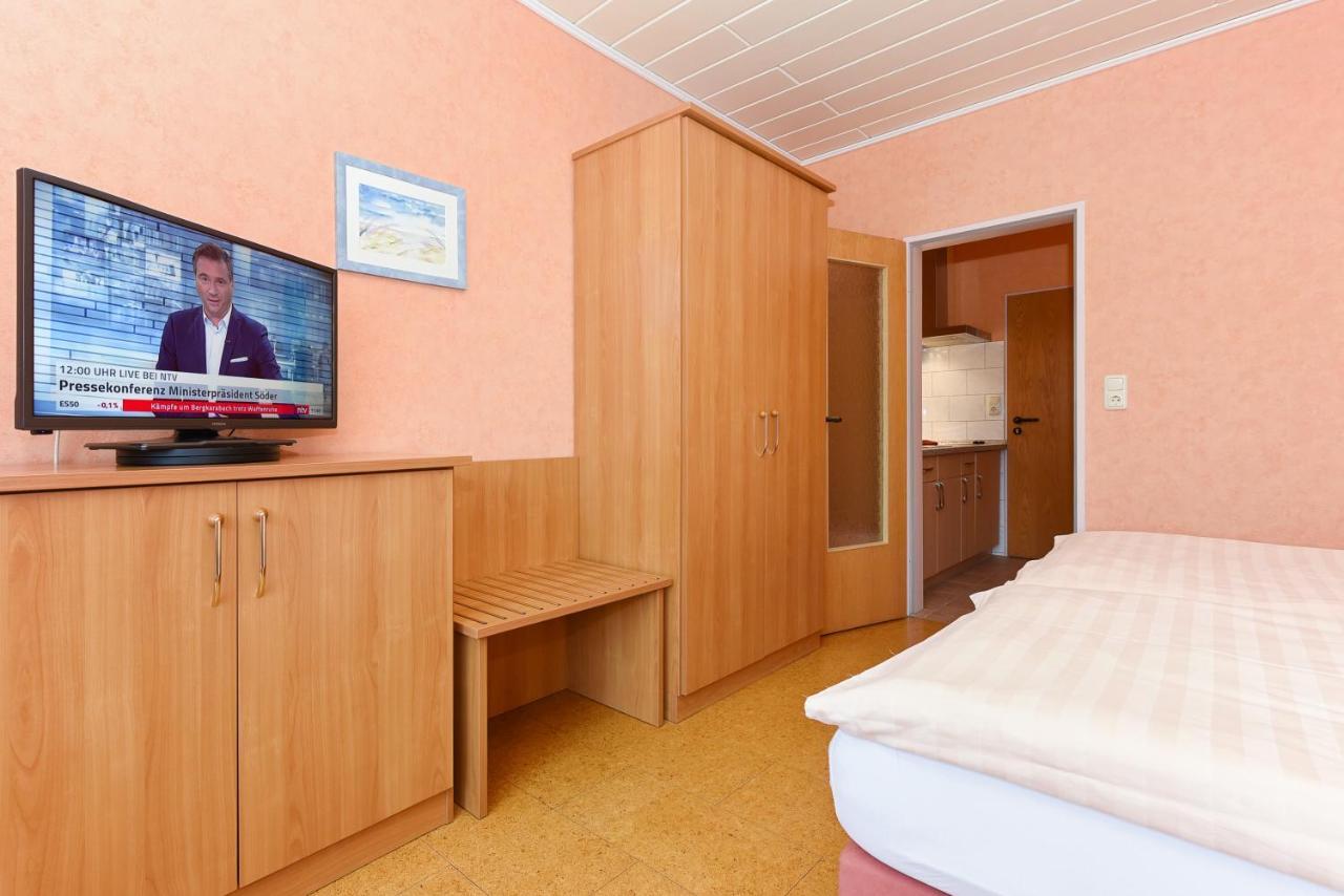 Hotel-Pension Altes Siel Bensersiel Extérieur photo