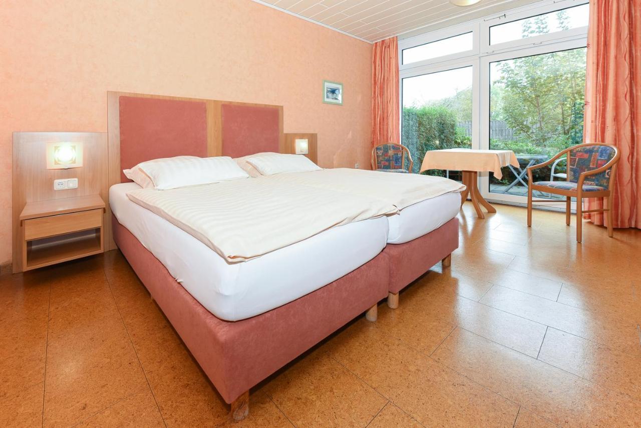 Hotel-Pension Altes Siel Bensersiel Extérieur photo