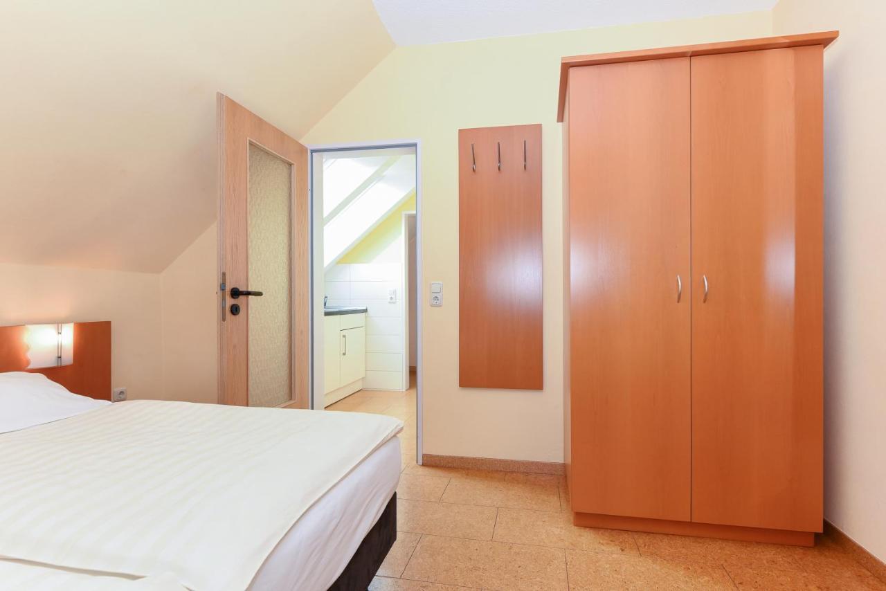 Hotel-Pension Altes Siel Bensersiel Extérieur photo