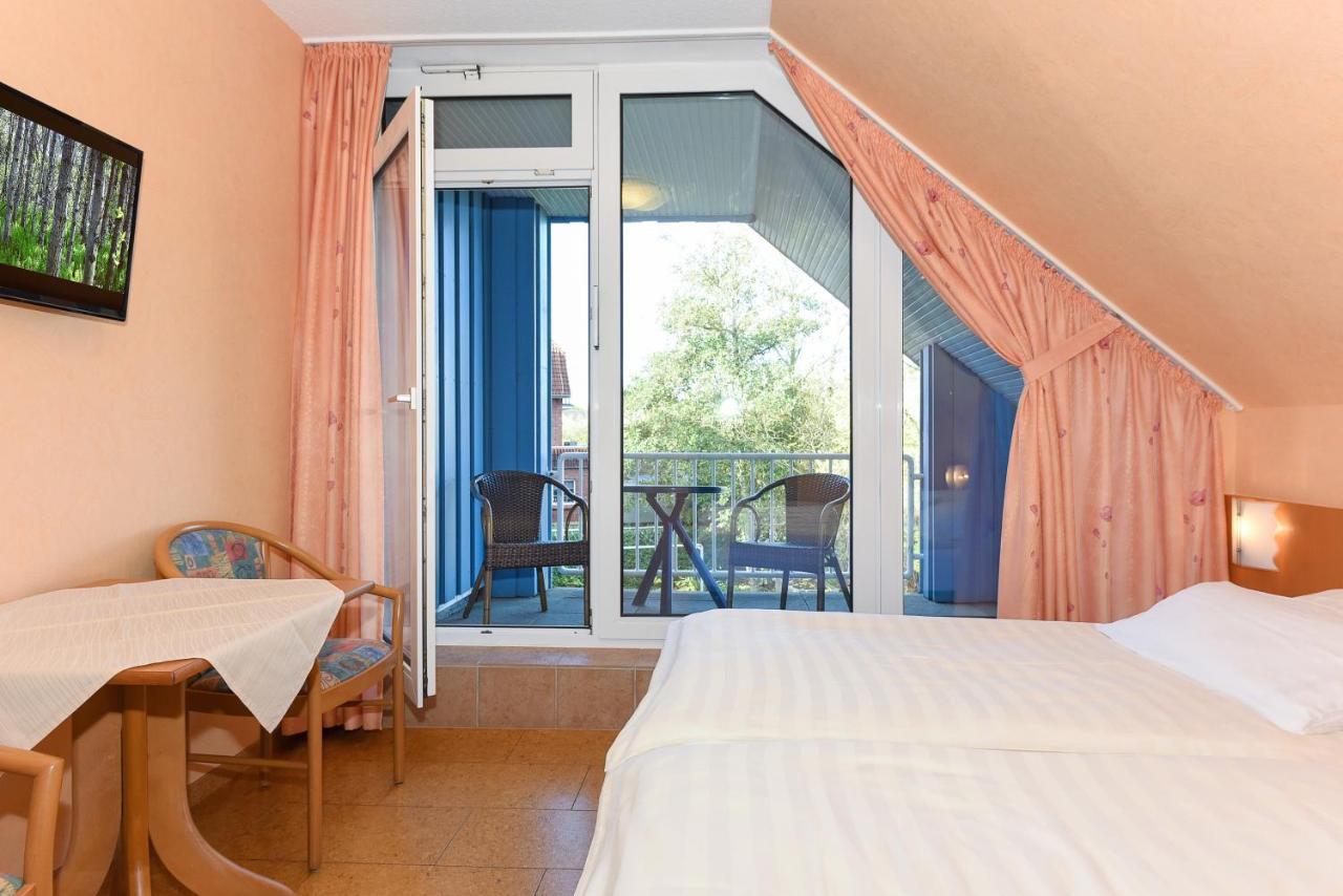 Hotel-Pension Altes Siel Bensersiel Extérieur photo