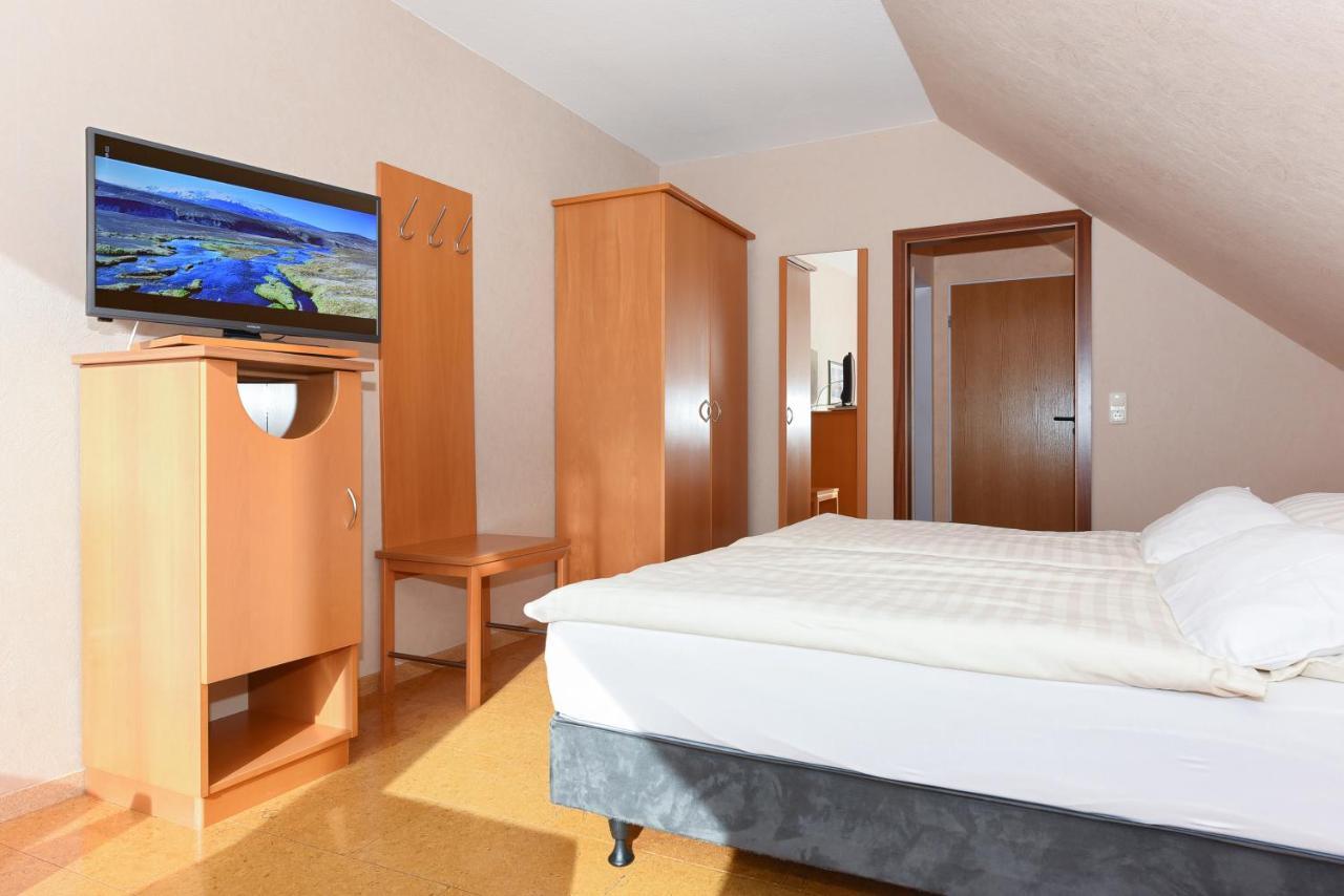 Hotel-Pension Altes Siel Bensersiel Extérieur photo