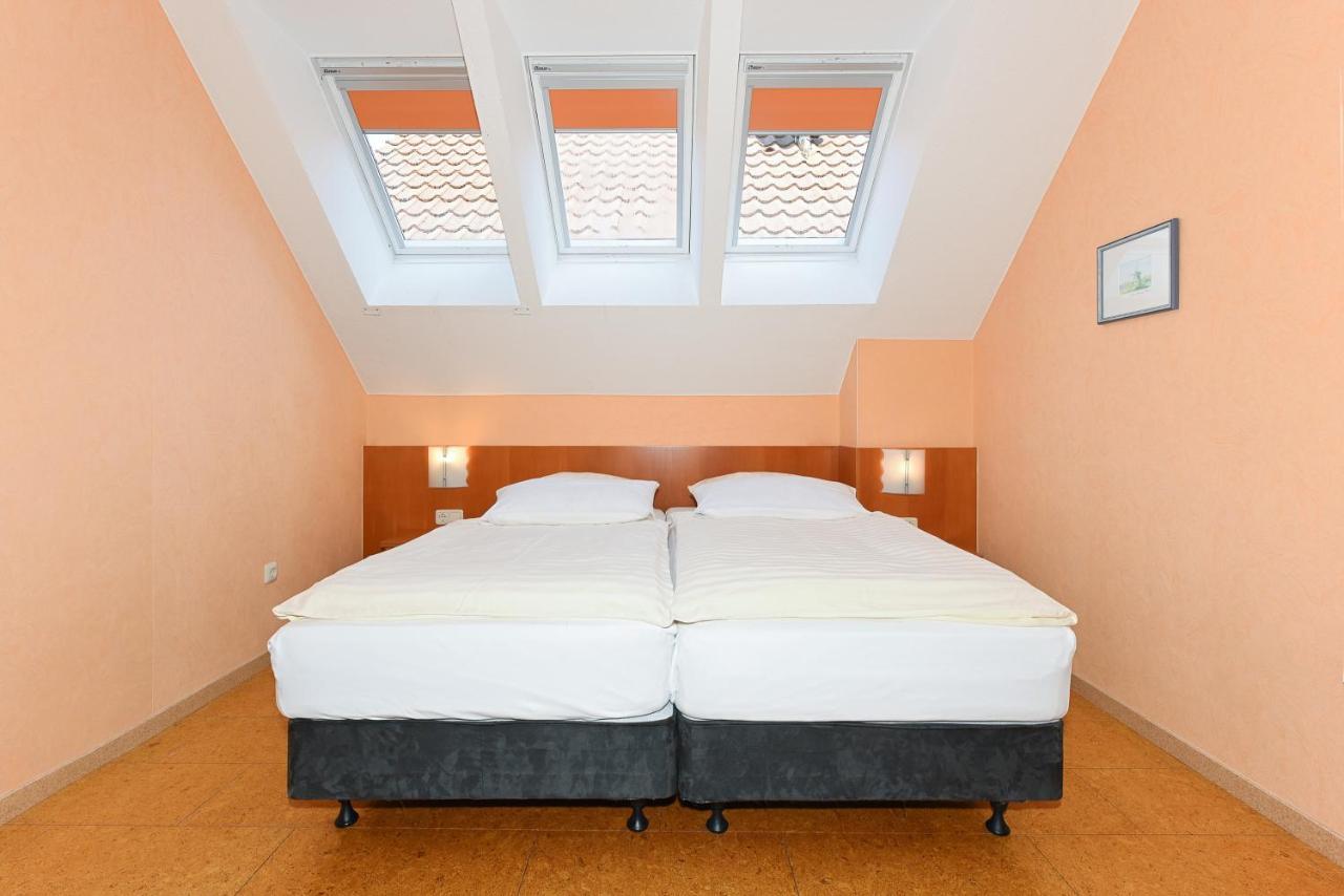 Hotel-Pension Altes Siel Bensersiel Extérieur photo